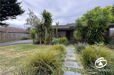 Property photo of 2 Ireland Avenue Narre Warren VIC 3805