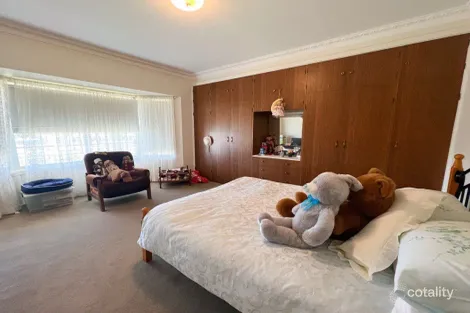 Property photo of 77 Euchie Street Peak Hill NSW 2869