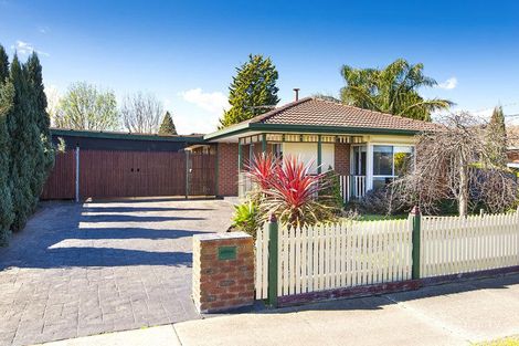 6 Marsden Ct, Mill Park, VIC 3082