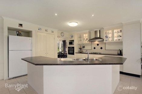 Property photo of 37 Petalnina Drive Wantirna VIC 3152