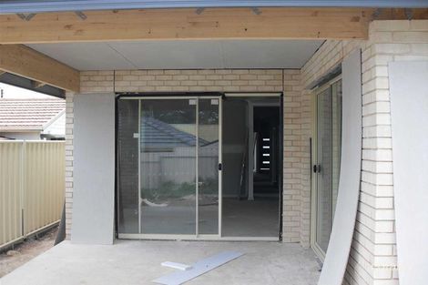 Property photo of 8/8A Torquay Road Sturt SA 5047