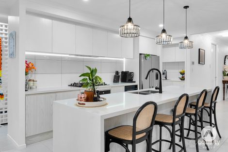 Property photo of 5 Namba Circuit Yarrabilba QLD 4207