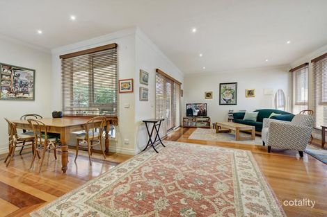 Property photo of 2/21 Rebecca Road Malvern East VIC 3145