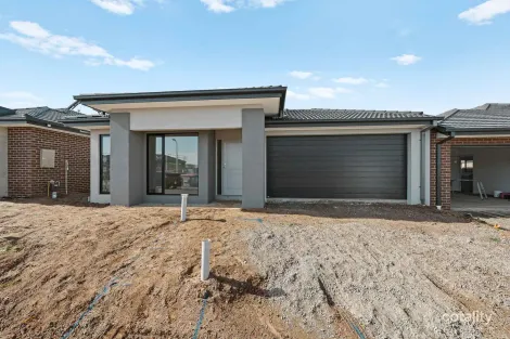 24 Grevillea Cct, Clyde, VIC 3978