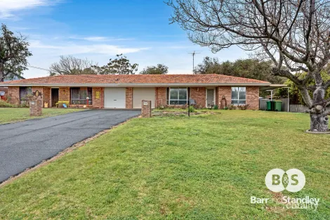 Property photo of 203B Minninup Road Withers WA 6230