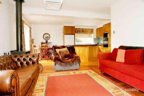 Property photo of 103 Lake Road Blackburn VIC 3130