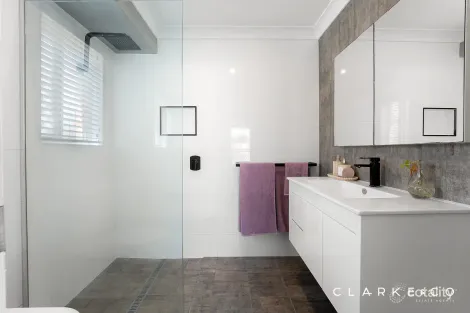 Property photo of 33 Galway Bay Drive Ashtonfield NSW 2323