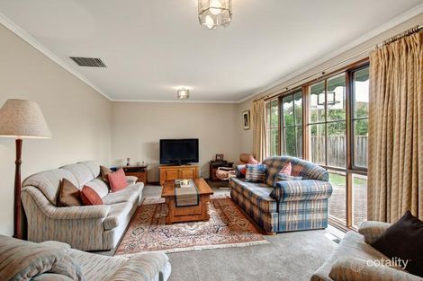 Property photo of 37 Hamilton Drive Ringwood North VIC 3134