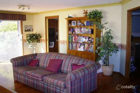 Property photo of 8 Corella Close Shellharbour NSW 2529