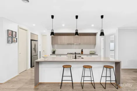 Property photo of 17 Eaton Road Mount Duneed VIC 3217