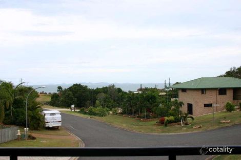 Property photo of 16 Island View Crescent Barlows Hill QLD 4703