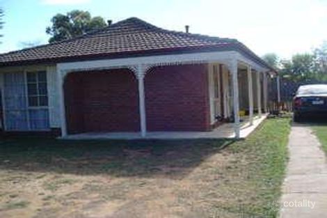 Property photo of 10 Elmes Court Hoppers Crossing VIC 3029