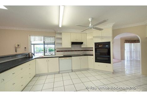 Property photo of 20 Brady Close Glenlee QLD 4711