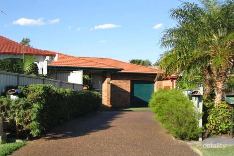 17 Tofino Cl, Pelican, NSW 2281