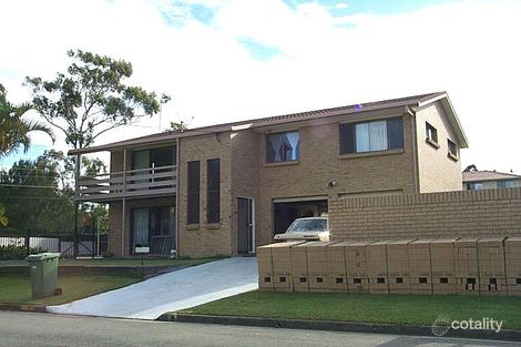 Property photo of 2 Pomona Terrace Labrador QLD 4215