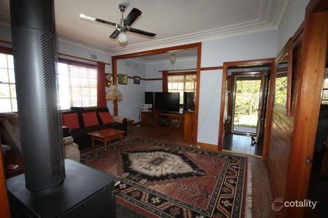 Property photo of 12 Hospital Road Bulli NSW 2516