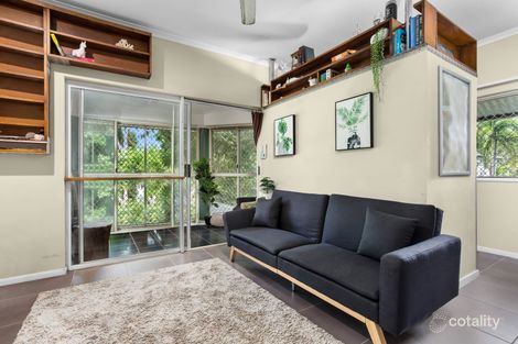 Property photo of 21/4-5 Hollett Close Manunda QLD 4870