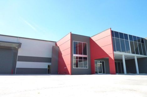 141 Bluestone Cct, Seventeen Mile Rocks, QLD 4073