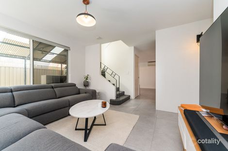 Property photo of 15/19 Fogerthorpe Crescent Maylands WA 6051