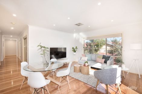 Property photo of 13 Satterly Way Roxburgh Park VIC 3064