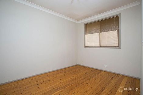 Property photo of 36 Loftus Drive Barrack Heights NSW 2528