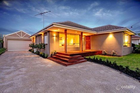 3 Jurga Ct, Seaholme, VIC 3018