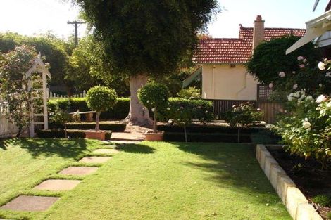 Property photo of 22 Cooper Street Nedlands WA 6009