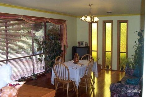 Property photo of 8 Oriole Drive Werribee VIC 3030