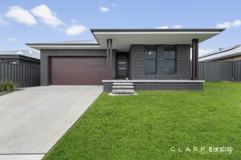 Property photo of 76 Wicklow Road Chisholm NSW 2322