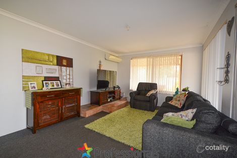 Property photo of 34 Regent Drive Wannanup WA 6210