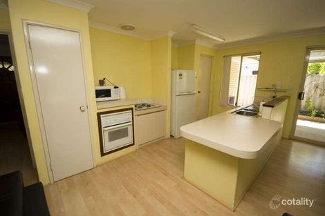 Property photo of 91 Coronata Drive Warnbro WA 6169