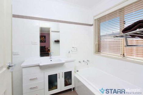 Property photo of 6 Giles Place Plumpton NSW 2761