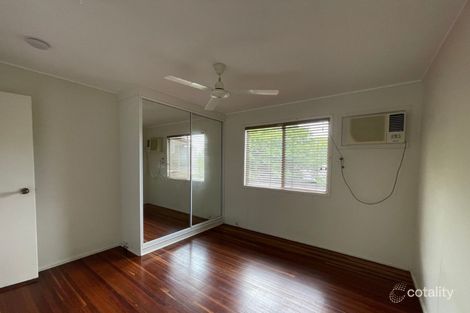Property photo of 67 Beardmore Crescent Dysart QLD 4745
