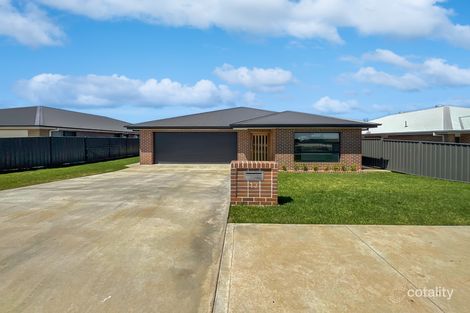 13 Federation Bvd, Forbes, NSW 2871