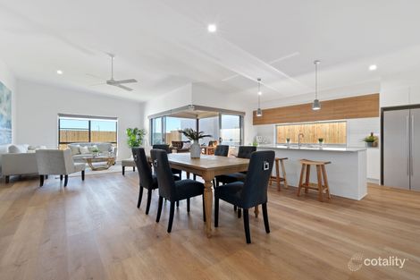 27 Paul Cres, Nirimba, QLD 4551