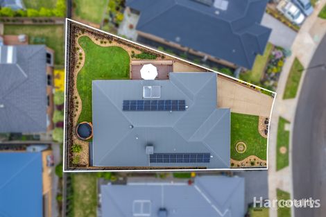 Property photo of 24 Silvertown Road Drouin VIC 3818