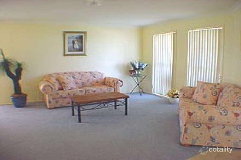 Property photo of 27 Peppercorn Crescent Fletcher NSW 2287
