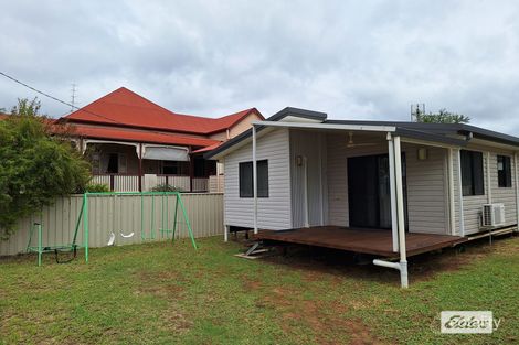 2/25 Dawson St, Miles, QLD 4415