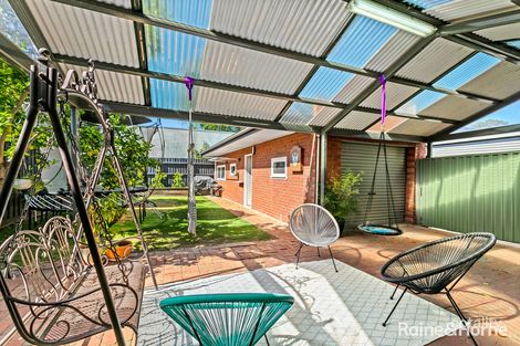 Property photo of 2 Vulcan Grove Williamstown VIC 3016