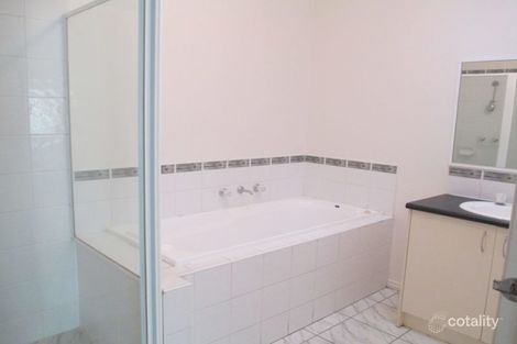 Property photo of 4 Athena Court Cranbourne VIC 3977