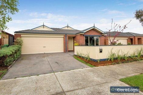 Property photo of 11 Killarney Crescent Pakenham VIC 3810