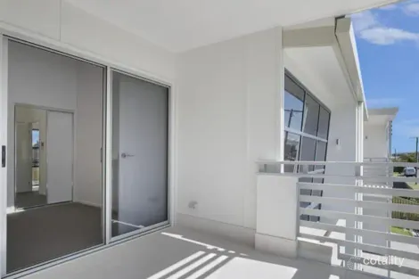 Property photo of 93 Andrew Street Wynnum QLD 4178