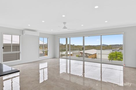 Property photo of 98 Samford Drive Holmview QLD 4207