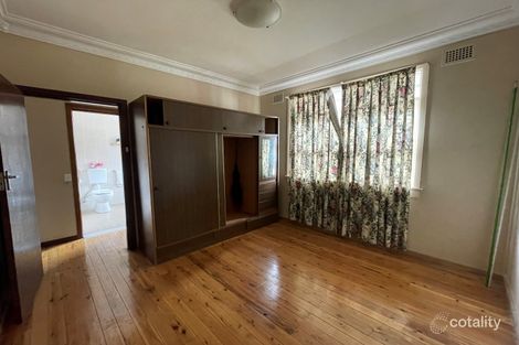 Property photo of 163 The Horsley Drive Fairfield East NSW 2165