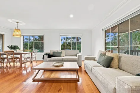 16 Inverloch Pde, Inverloch, VIC 3996