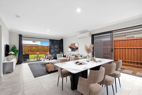 Property photo of 72 Flintwood Crescent Palmview QLD 4553