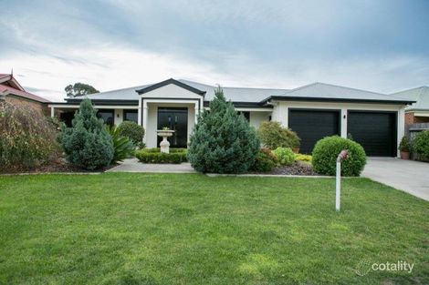 Property photo of 70 Topping Street Sale VIC 3850