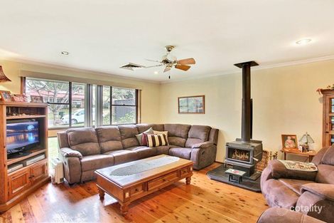 Property photo of 10 Brechin Road St Andrews NSW 2566