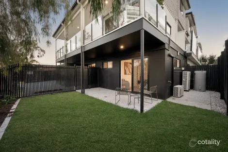 1/24 Skew St, Sherwood, QLD 4075