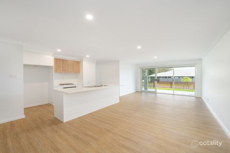 Property photo of 39 Neave Way Thrumster NSW 2444